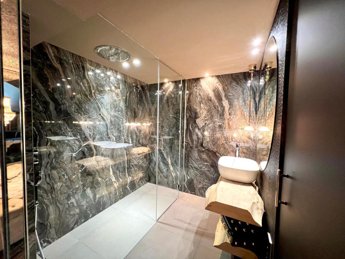 Hotel & Spa Bringue オルディノ エクステリア 写真