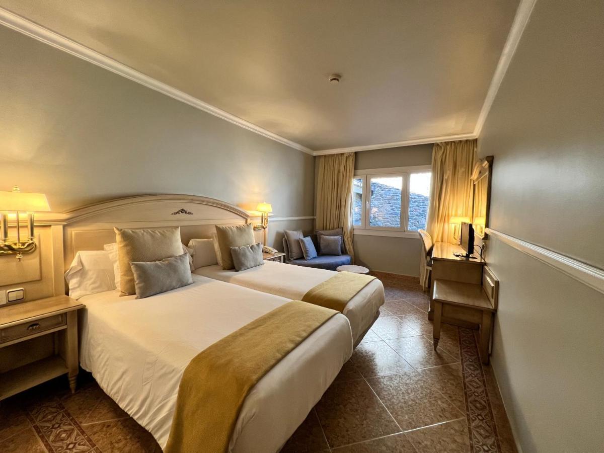 Hotel & Spa Bringue オルディノ エクステリア 写真